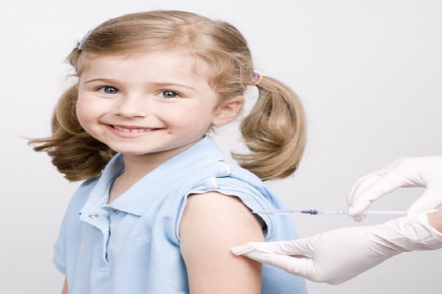 آیا تزریق واکسن کووید-۱۹ باعث ناباروری کودکان در آینده می‌شود؟