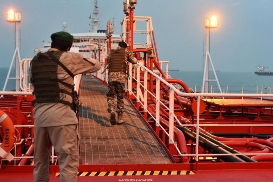 شکست آمریکا در دزدی دریایی نفت ایران + جزئیات