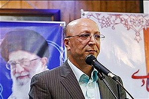 تصویر  واکنش وزیر علوم به اخراج استادان دانشگاه