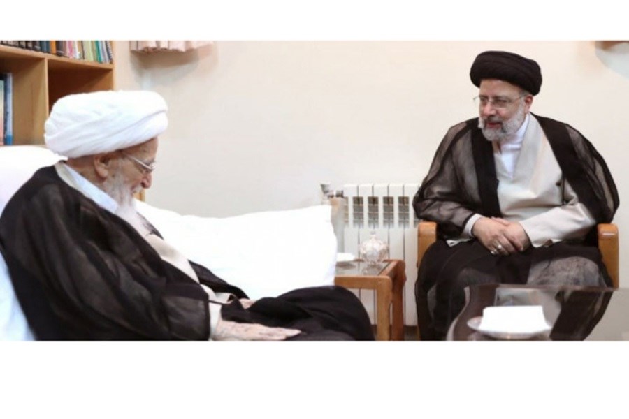 تصویر گفتگوی تلفنی رئیس جمهور با آیت الله العظمی صافی گلپایگانی