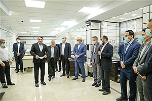بازدید مدیرعامل بانک سپه از شعبه سیدالشهدا(ع) بانک در تهران