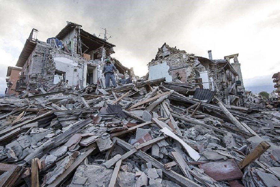 پیگیری آخرین وضعیت مناطق زلزله‌زده هرمزگان توسط رئیس کمیسیون عمران