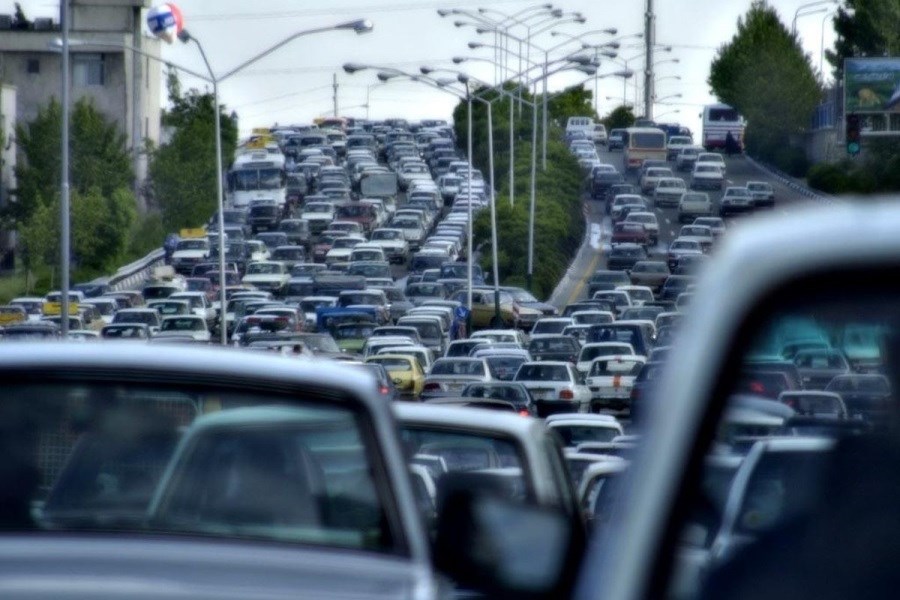 تصویر آخرین وضعیت راه‌های کشور&#47; ترافیک سنگین در آزادراه قزوین-کرج