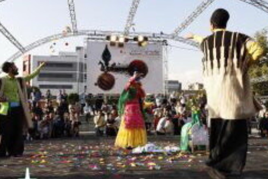 تصویر رودکی به استقبال جشنواره نمایش‌های آیینی و سنتی می رود