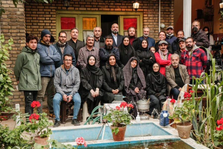 تصویر مدیران شبکه یک مهمان خانه حمید لولایی شدند