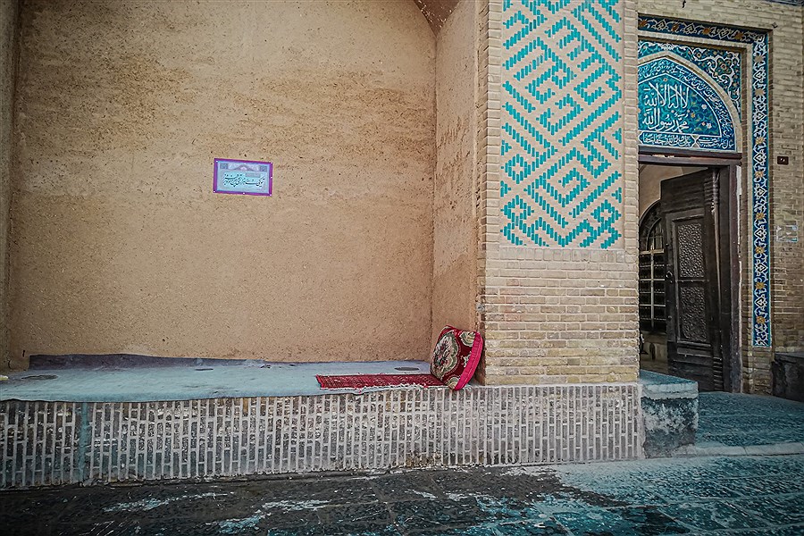 روایت تصویری پرسون از آتشکده مسجد جامع یزد تا زندان اسکندر
