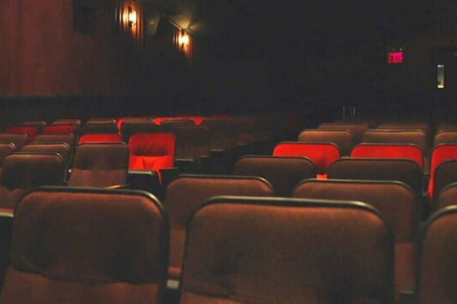 تصویر تعطیلی سینماها به دلیل افزایش کرونا