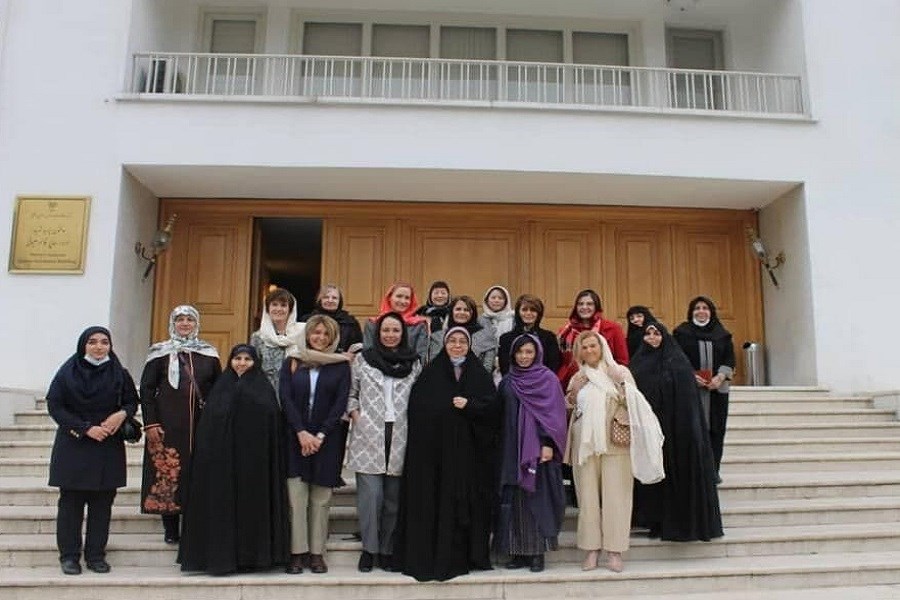 نشست دیپلماتیک زنانه در وزارت امور خارجه