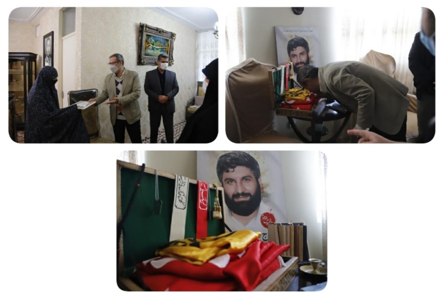 تصویر شهردار منطقه ۱۶ با خانواده‌های شهدای مدافع حرم دیدار کرد