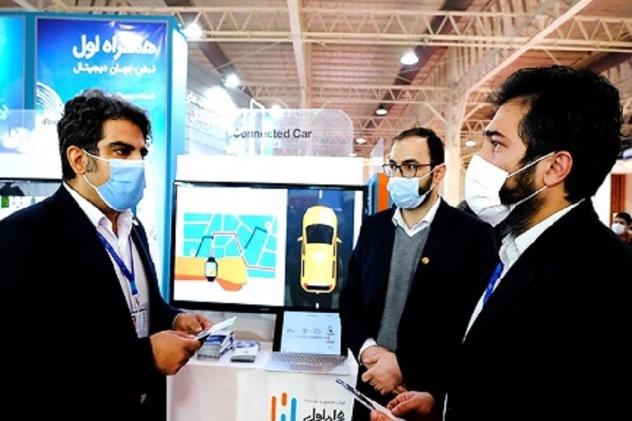 پروژه خودروی متصل هوشمند در نمایشگاه تلکام 2021 برگزار شد
