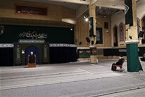تصویر  اولین شب مراسم عزاداری شهادت حضرت زهرا باحضور امام خامنه‌ای برگزار شد