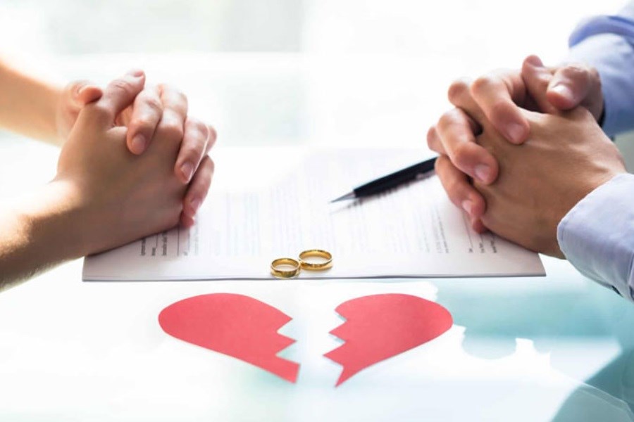 در طلاق توافقی مرد بیشتر ضرر می کند یا زن؟
