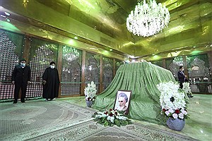 برپایی 200 عنوان برنامه  به مناسبت بزرگداشت امام راحل در فارس