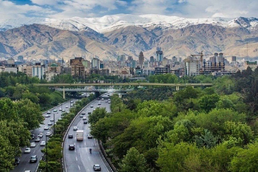 تصویر دمای تهران کاهش می‌یابد