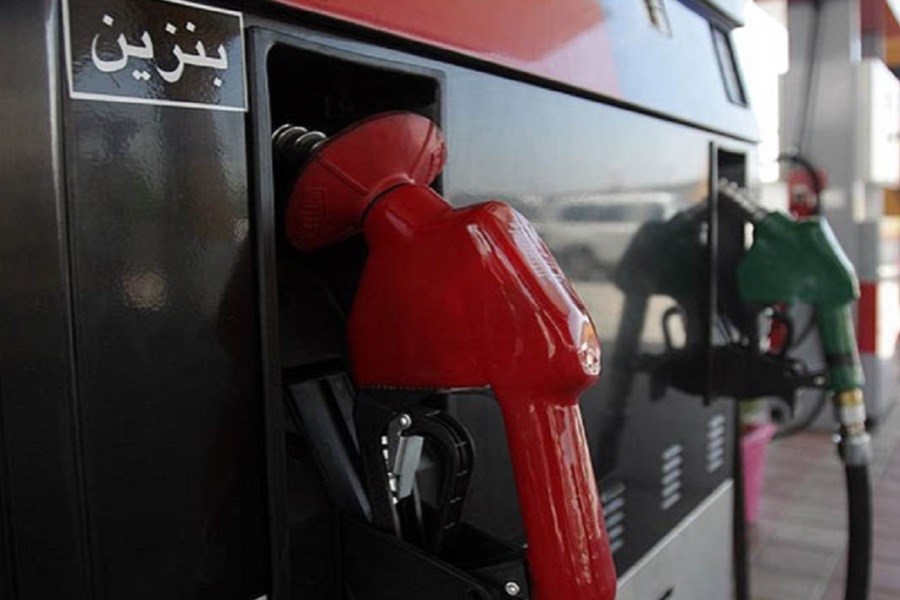 تصویر بیش از ۱۰۹ میلیون لیتر بنزین در هشتمین روز نوروز توزیع شد
