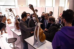 افتتاح نمایشگاه «ساز و آلات موسیقی» در برج میلاد