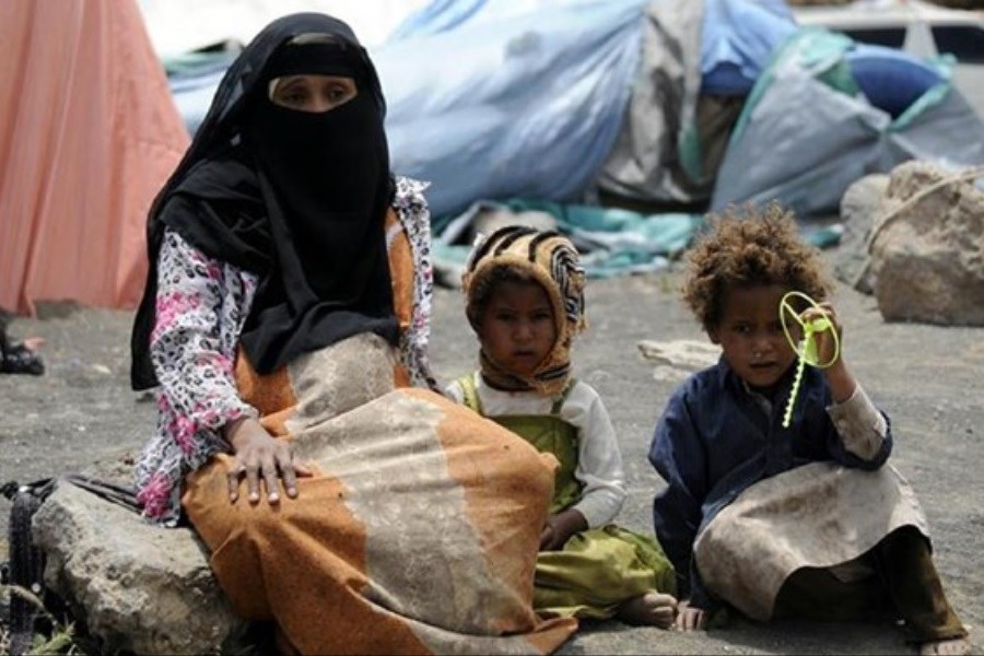 تصویر هر روز کودکان یمنی گرسنه به خواب می‌روند