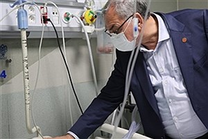 وزیر بهداشت از بیمارستان رسول اکرم(ص) بازدید کرد
