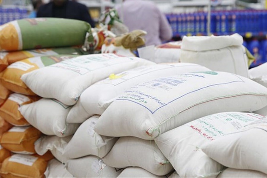 تصویر ۲۰۰ هزار تن برنج و شکر برای ماه مبارک رمضان توزیع شد