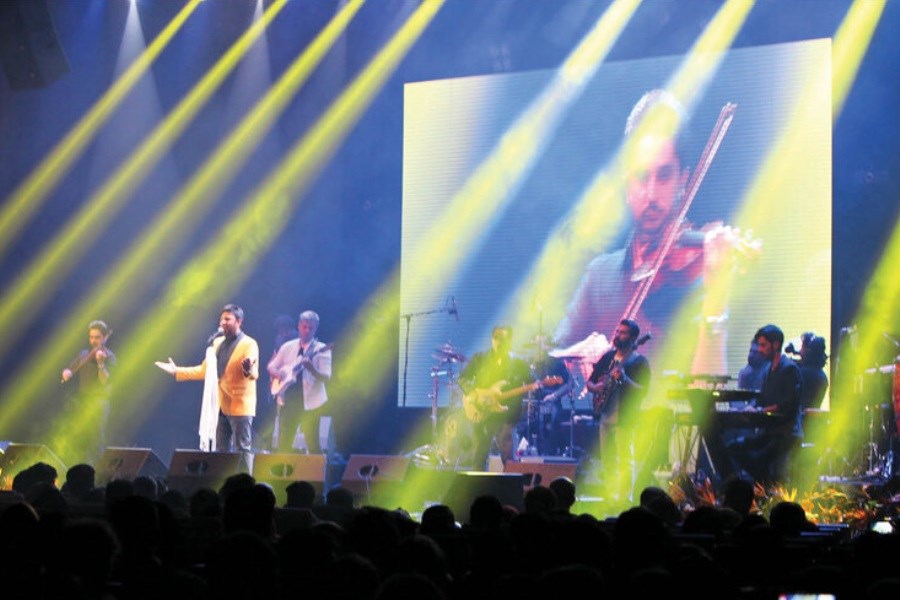 بلیت یک‌ میلیون‌ تومانیِ کنسرت در تهران