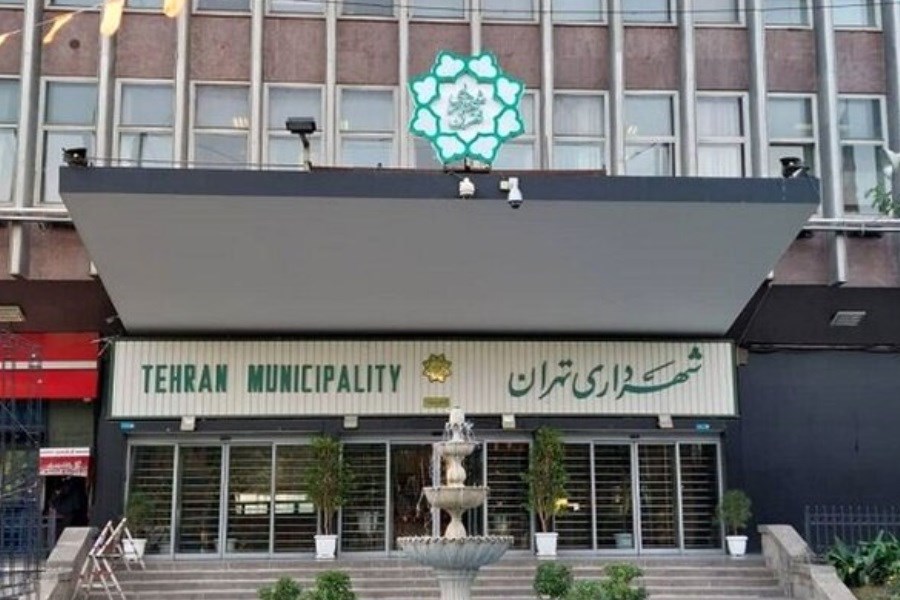 تصویر افزایش حقوق کارکنان شهرداری تهران روی میز شورا