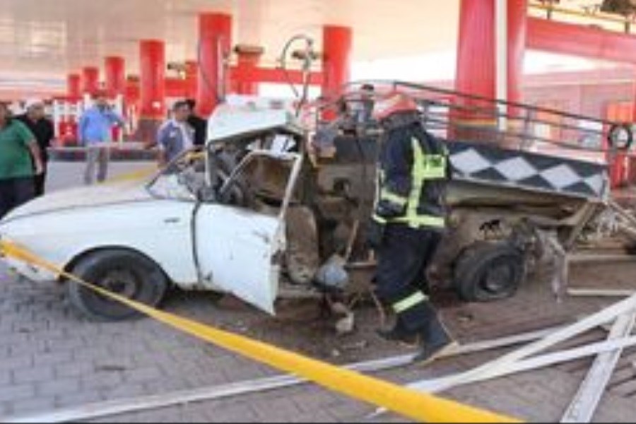 تصویر انفجار خودرو در خوزستان با ۱کشته و ۳مصدوم