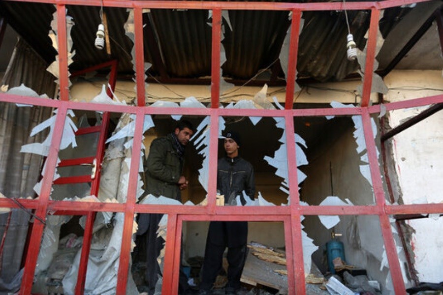 تصویر انفجار در مسجدی در کابل با بیش از ۳۰ کشته و مجروح