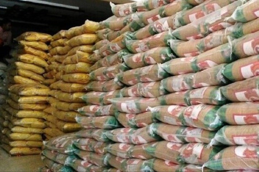 تصویر کشف ۴۸ تن برنج و شکر دولتی احتکار شده در جنوب تهران