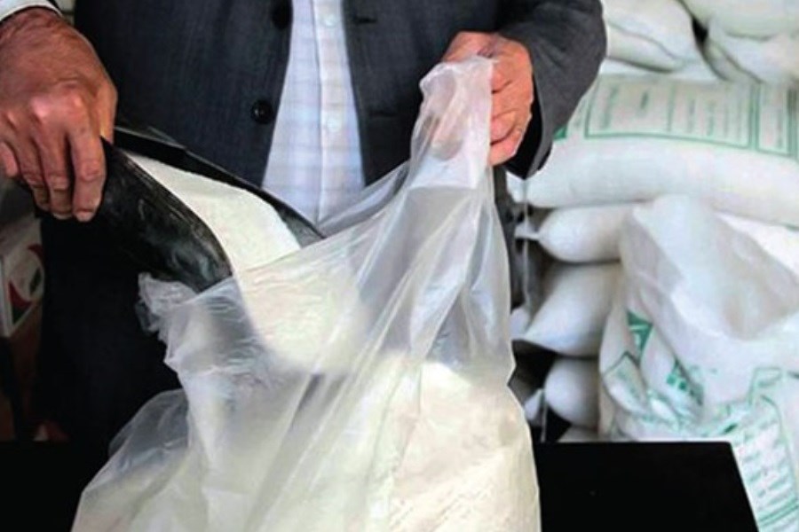 تصویر توزیع 160 هزار تن برنج و شکر در بازار
