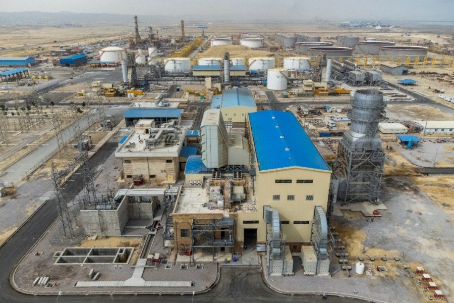 افتتاح نیروگاه ۳۲۰ مگاواتی قشم توسط رئیس جمهور