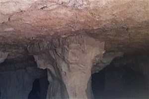 تصویر  بزرگترین غار دست کند دنیا ترک خورد
