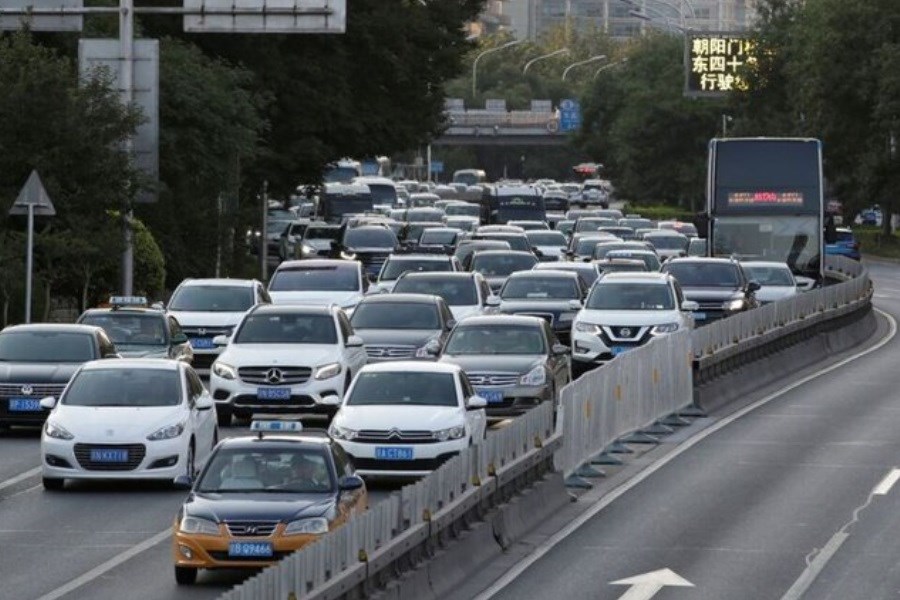 تصویر فروش خودرو در چین 12.6 درصد آب رفت