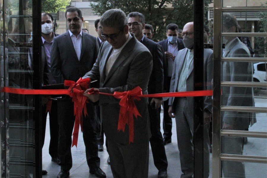 تصویر افتتاح محل جدید شعبه آرژانتین بانک پارسیان
