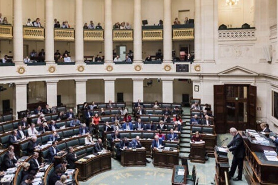 تصویر تصویب طرح تبادل زندانی با ایران در کمیسیون پارلمان بلژیک