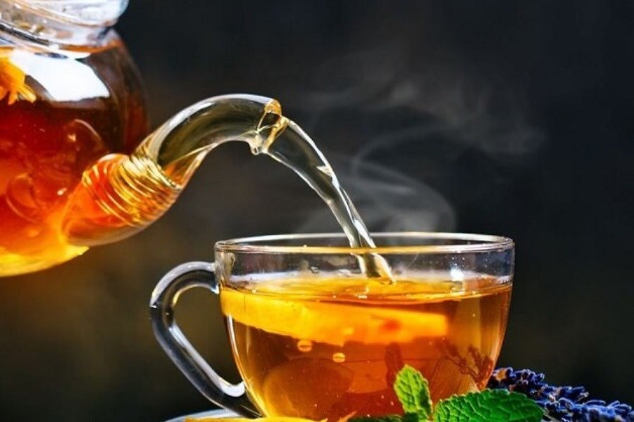 تصویر برای خنک شدن در تابستان، چای بنوشید!