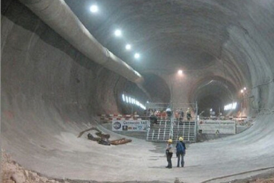 تصویر پایان عملیات‌ حفاری تونل 2 قلو شهید خادم صادق