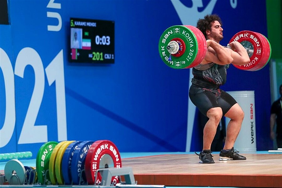 تصویر وزنه‌برداران ایران به مدال نقره و برنز دسته ۱۰۹ کیلوگرم رسیدند