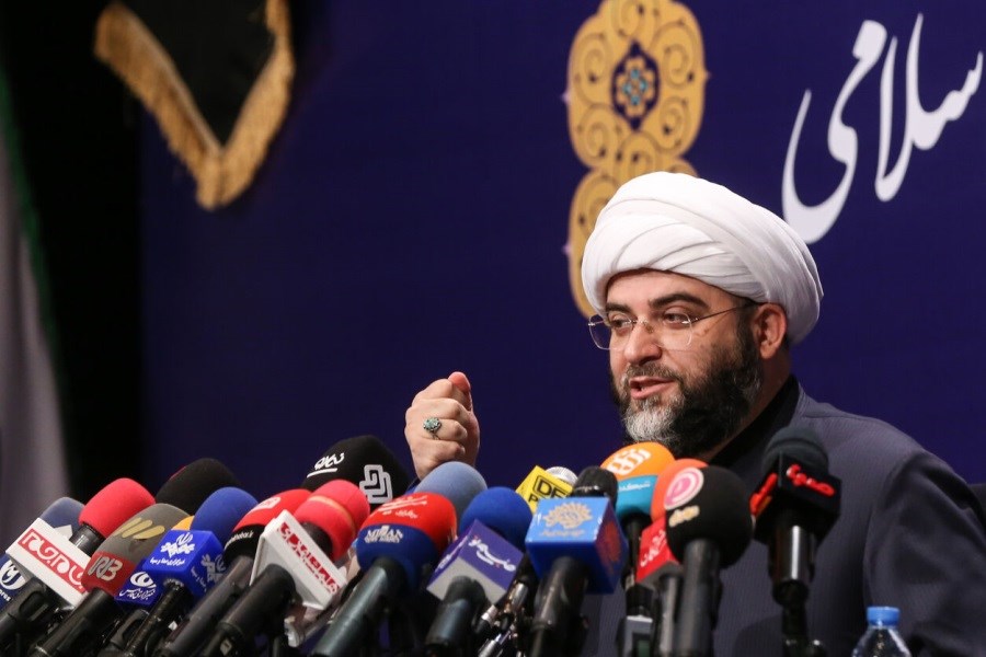 واکنش رئیس سازمان تبلیغات اسلامی به عمامه پرانی