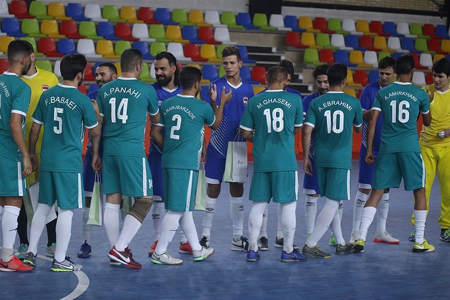 تصویر تیم ملی فوتسال عراق مقابل تیم بانک کارآفرین متوقف شد