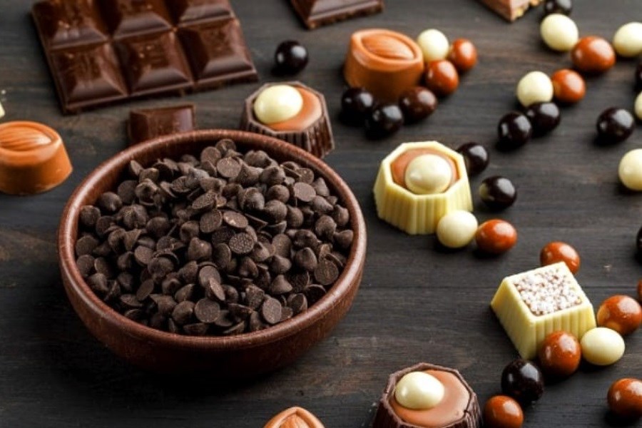 تصویر کدام شکلات سالم تر است؟