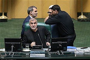 حاشیه‌های صحن علنی؛ مجلس خسته نیست!