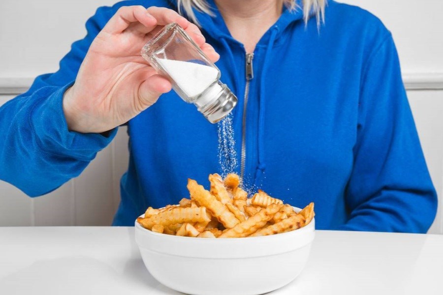 کدام باورها در مورد مصرف نمک اشتباه است؟