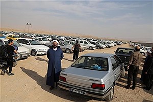 تصویر  ‎گرانی جای پارک خودرو در بیابان &#47; هزینه بی حساب و کتاب برای یک خدمت