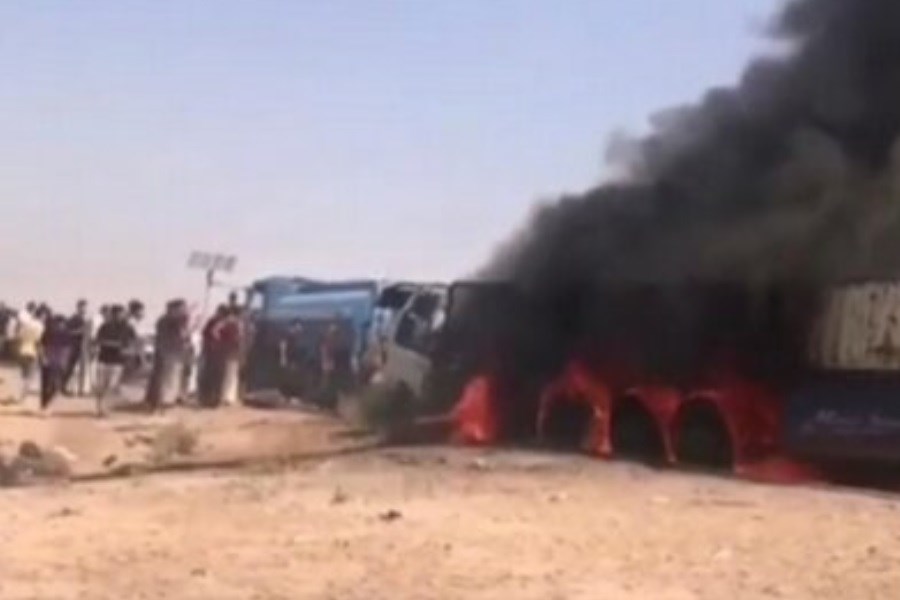 تصویر جزئیات انفجار ون حامل مسافران ایرانی در عراق