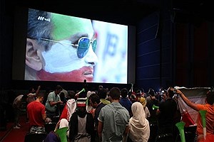 حال دل مردم ایران خوب نباشد، زدن سبیل خیابانی فقط یک اصلاح است!
