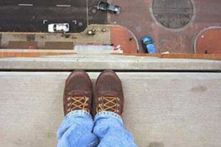 تصویر سقوط و مرگ دختر ۱۵ساله تبریزی از طبقه هفتم