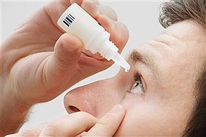 خشکی چشم چگونه اتفاق می‌افتد&#47; خطر ورود مواد آرایشی به چشم