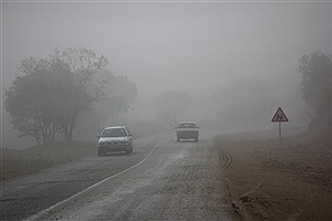 مه موضعی برخی از جاده های زنجان را فرا گرفت