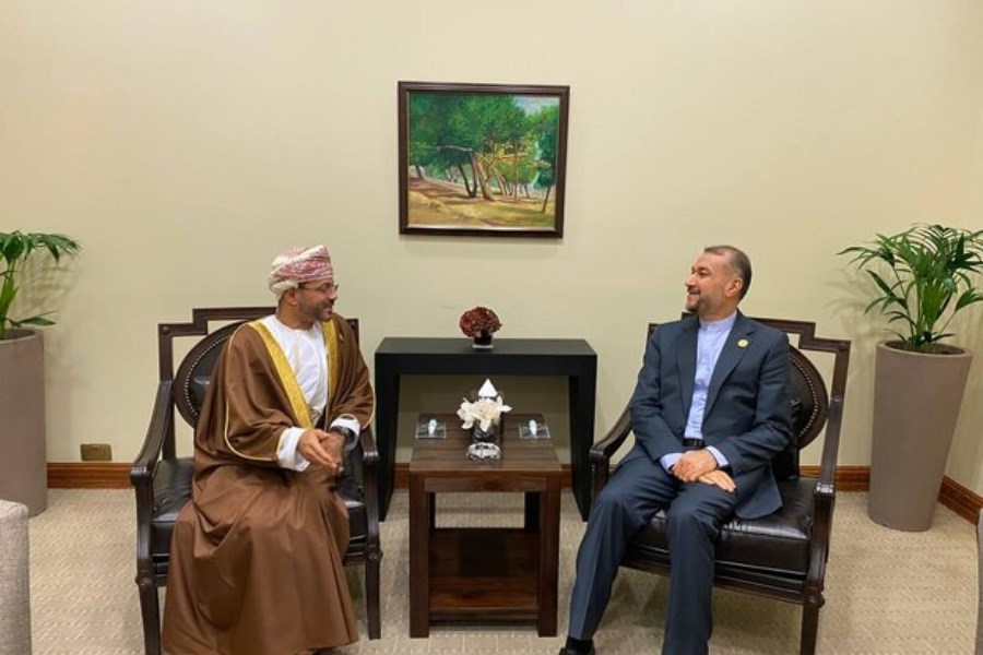 تصویر دیدار امیرعبداللهیان با وزیر خارجه عمان