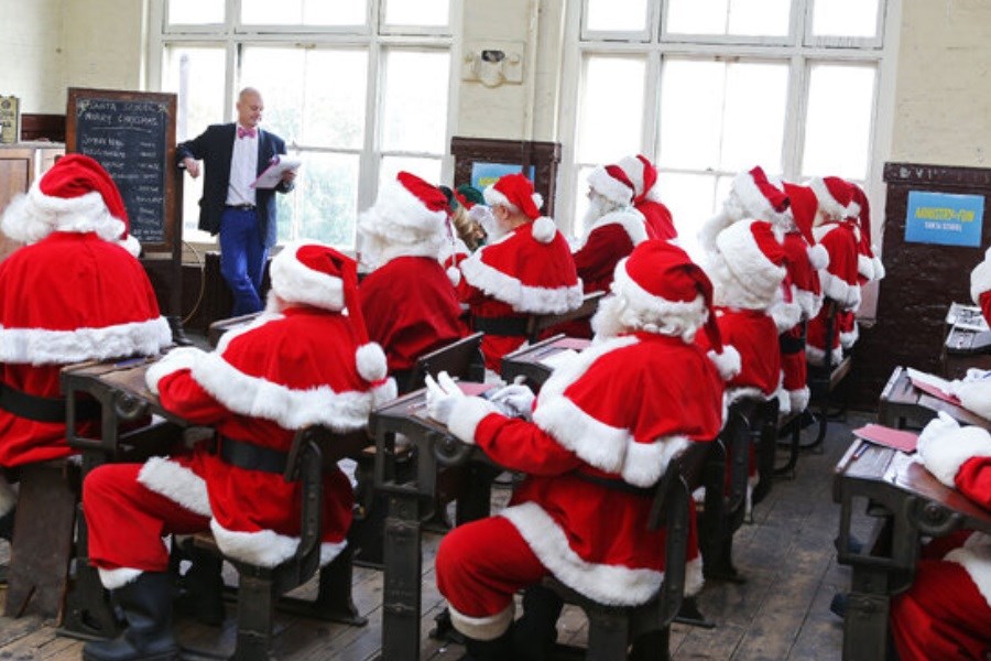 تصویر در مدرسه بابانوئل‌ها چه خبر است؟